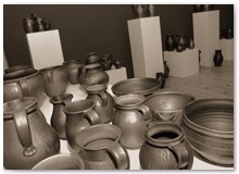 wystawa-ceramiki-siwej-pawla-piechowskiego-woak-41